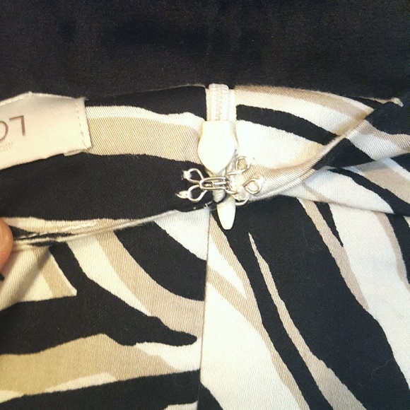 Loft Animal Print Pencil Skirt - Picture 6 of 8